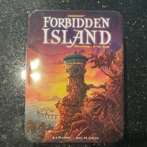 EUC Forbidden Island game. All pieces included
